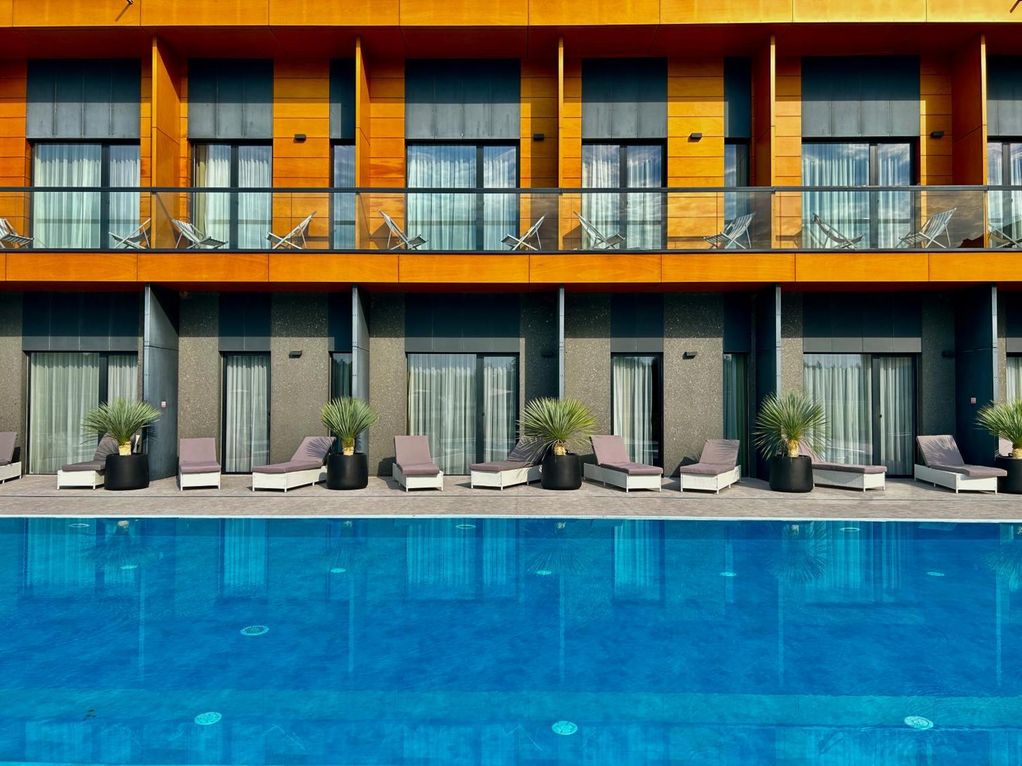 Double or Twin Room Pool View